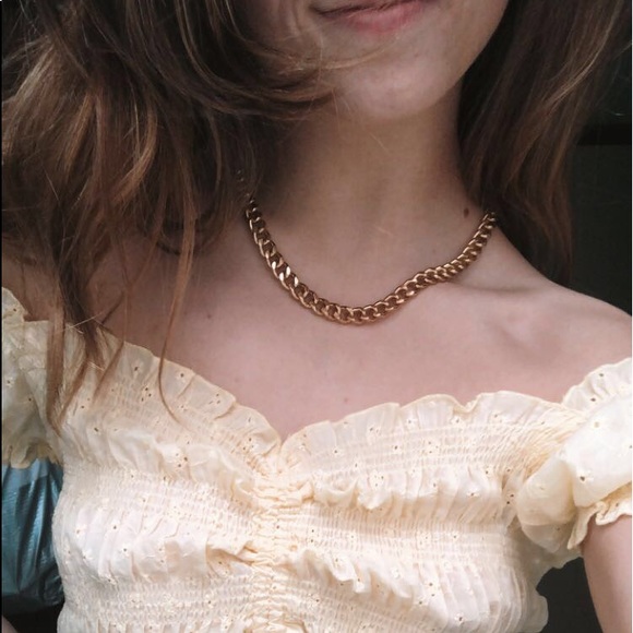 Gold Chain - Picture 4 of 6